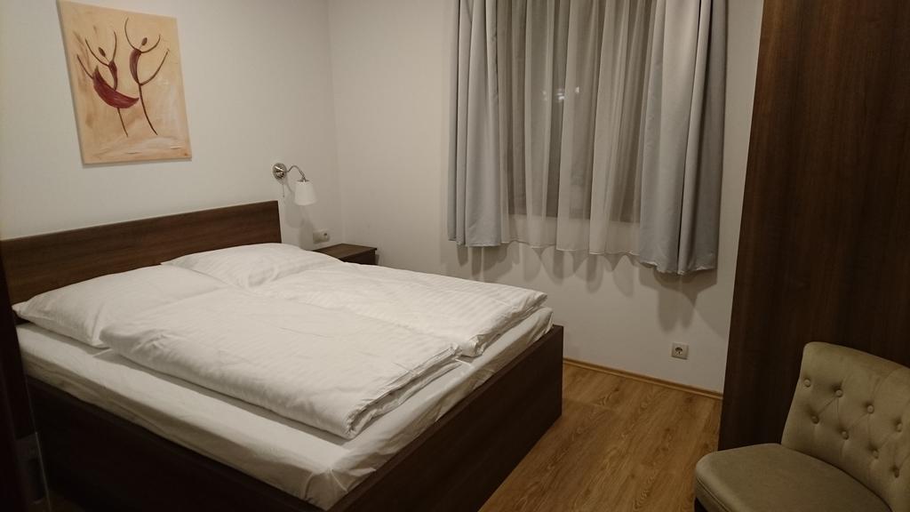 Corner Vendeghaz Otel Veszprém Dış mekan fotoğraf